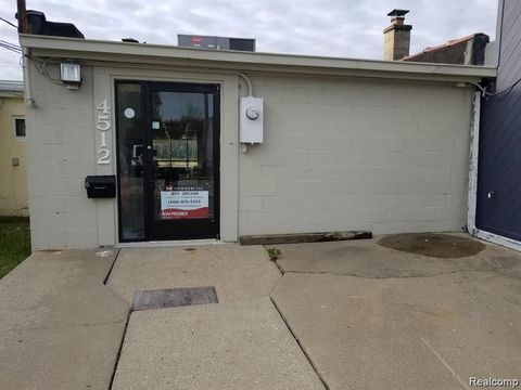 4512 Dixie Highway Waterford Charter Township MI 48329