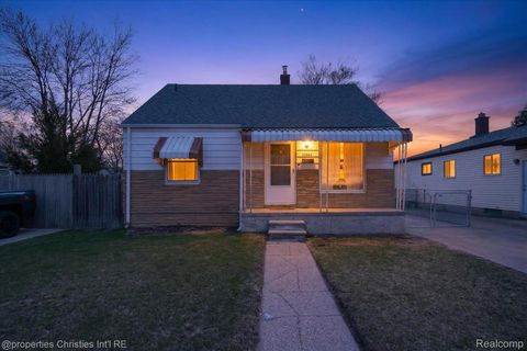 23044 Harding Avenue Hazel Park City MI 48030