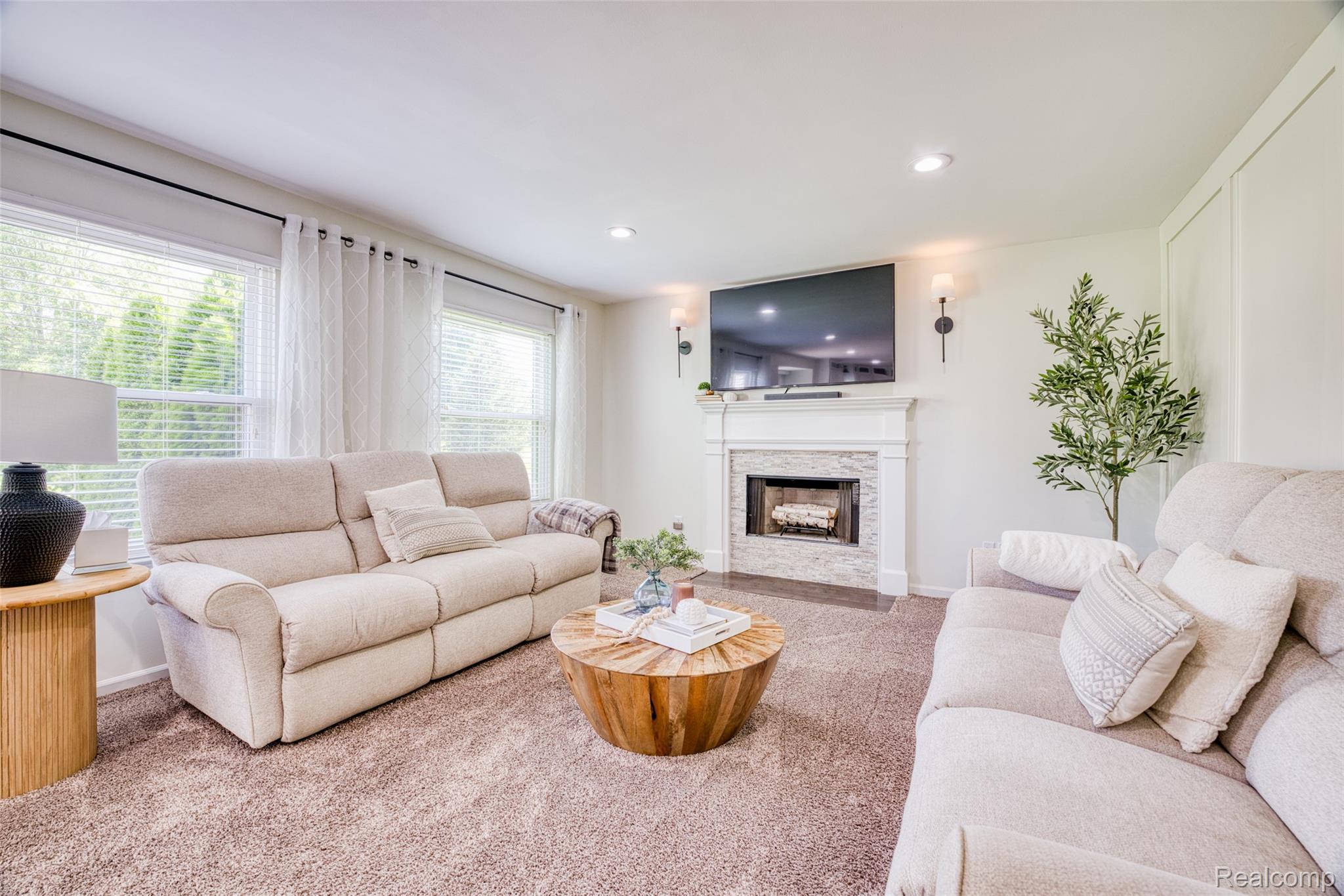 3682 Sugarbush Drive