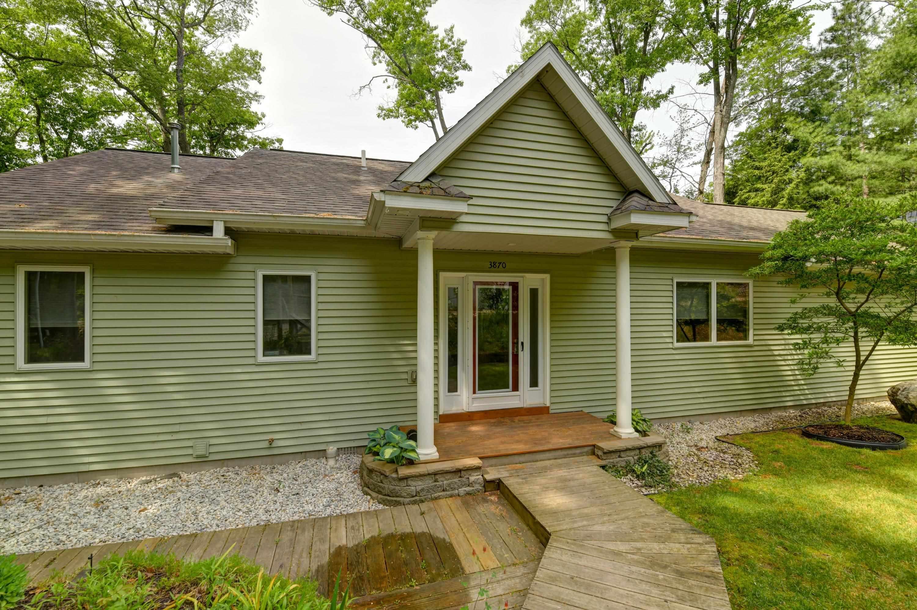 3870 Harolds Road