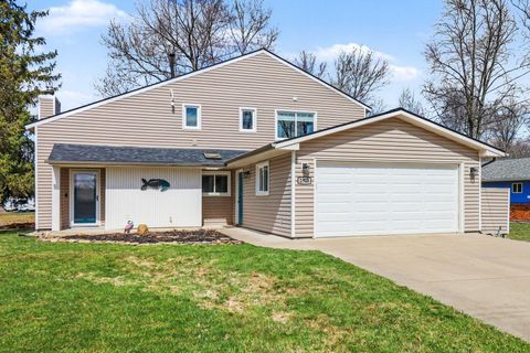 2973 Indian Trail Hamburg Township MI 48169