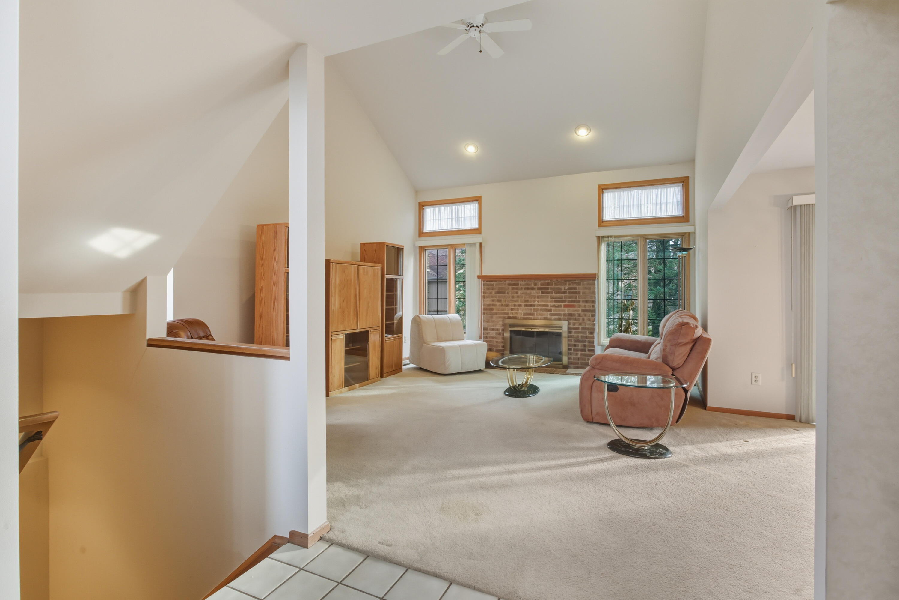 37692 N Laurel Park Drive