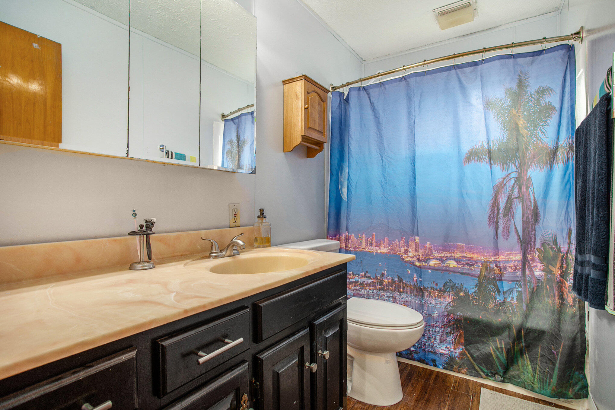 Battle Creek City, Michigan 49015, United States, 2 Bedrooms Bedrooms, ,2 BathroomsBathrooms,Residential,Active,229066