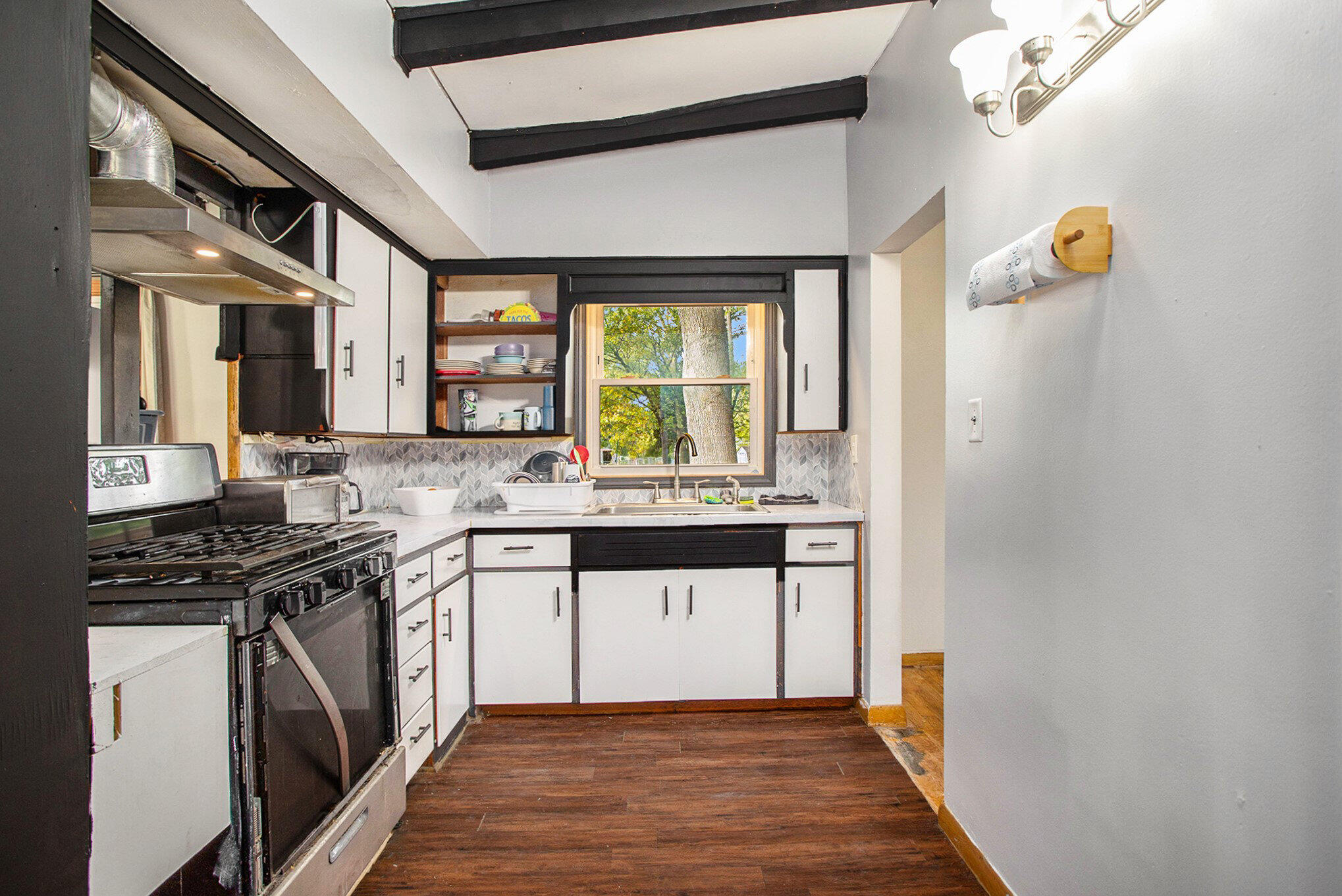 Battle Creek City, Michigan 49015, United States, 2 Bedrooms Bedrooms, ,2 BathroomsBathrooms,Residential,Active,229066