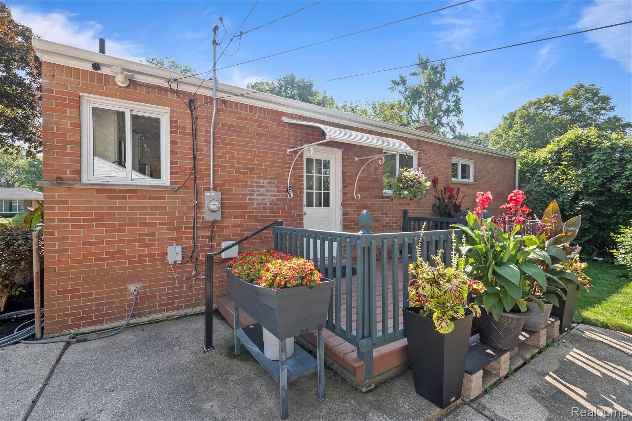 23007 Frederick Avenue