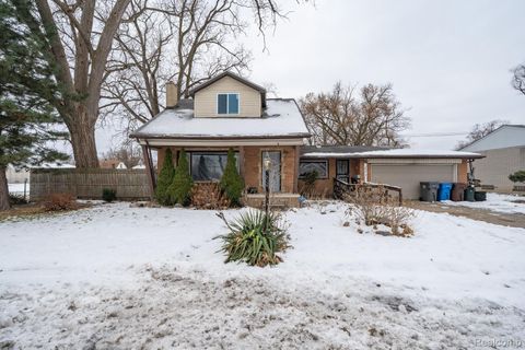 3668 Allen Street Inkster City MI 48141