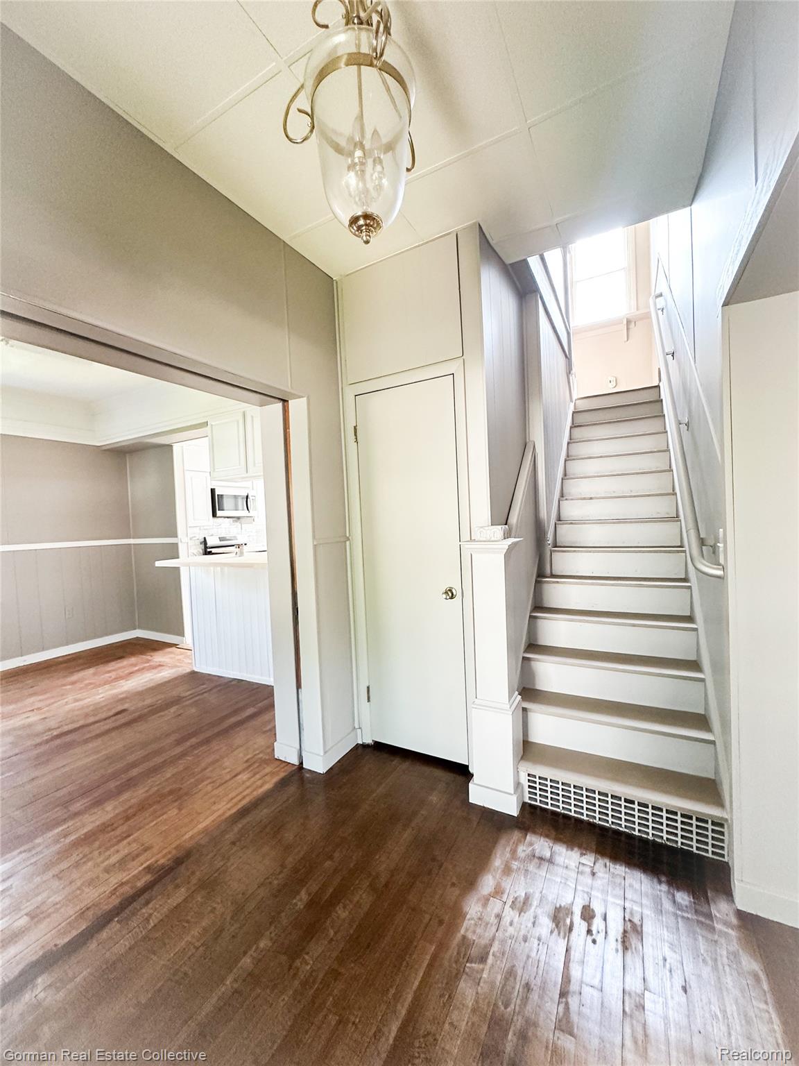 213 N 5th Street