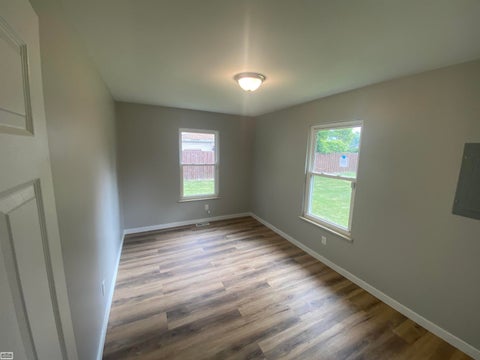 Tiny photo for 273 Kansas Avenue Avenue, Ypsilanti Charter Township, MI 48198 (MLS # 58050220700)