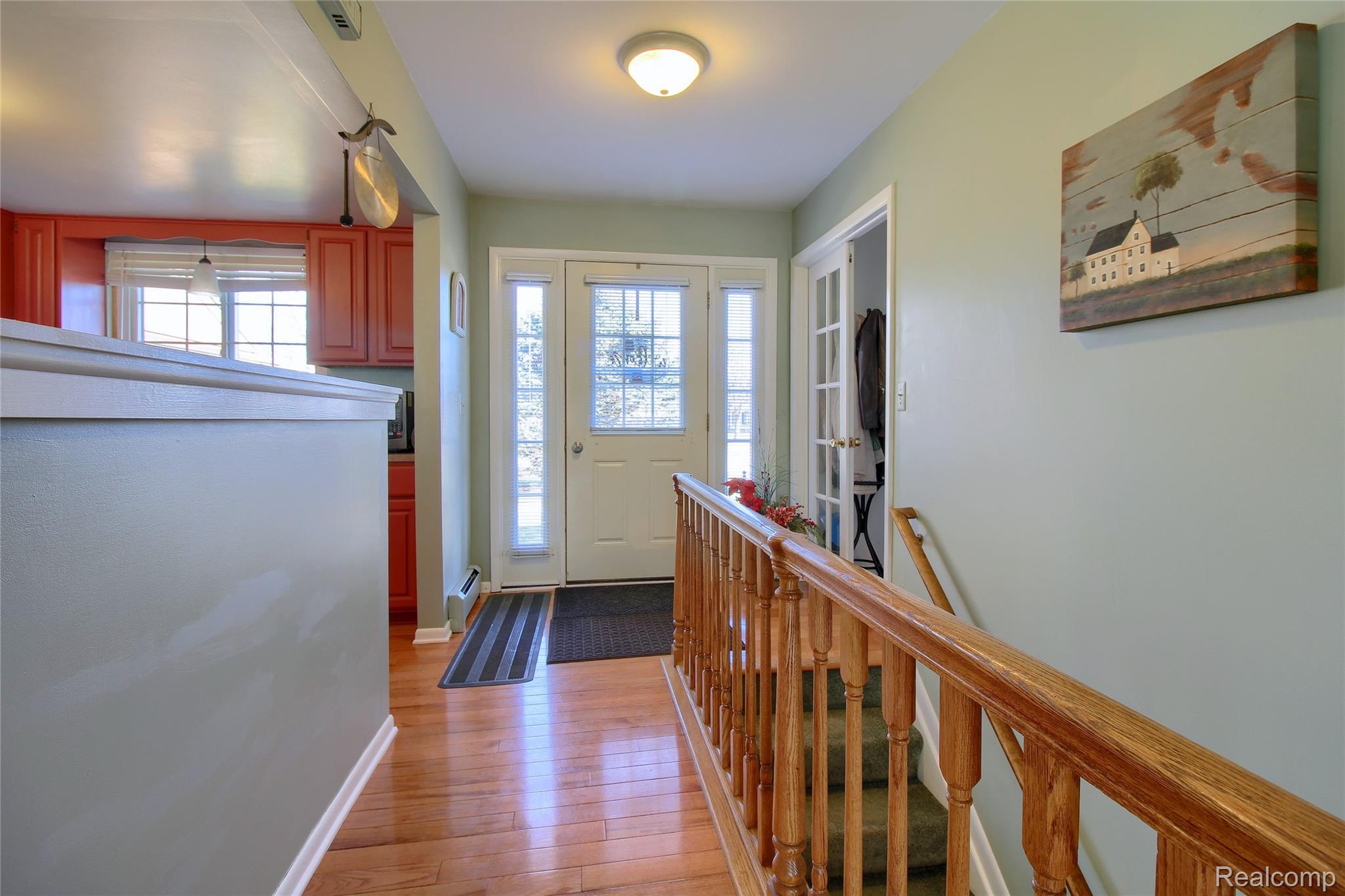 9780 Cambridge Court Cambridge CT. 3