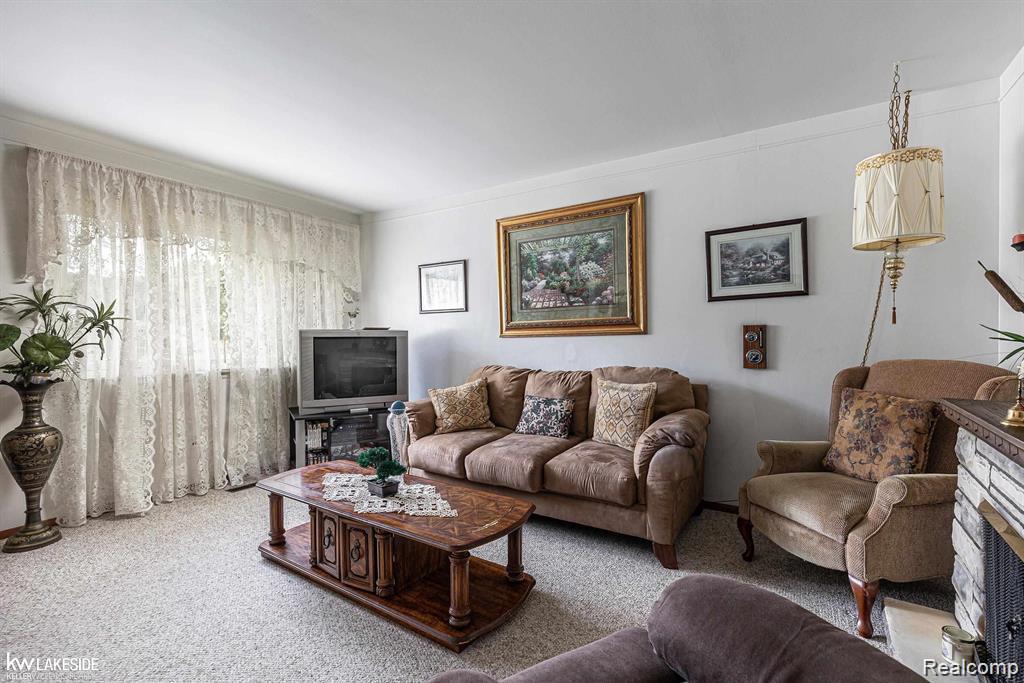 25810 Virginia Drive