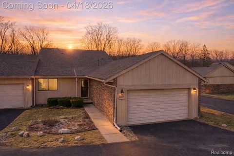 35631 Heritage Lane Farmington Hills City MI 48335