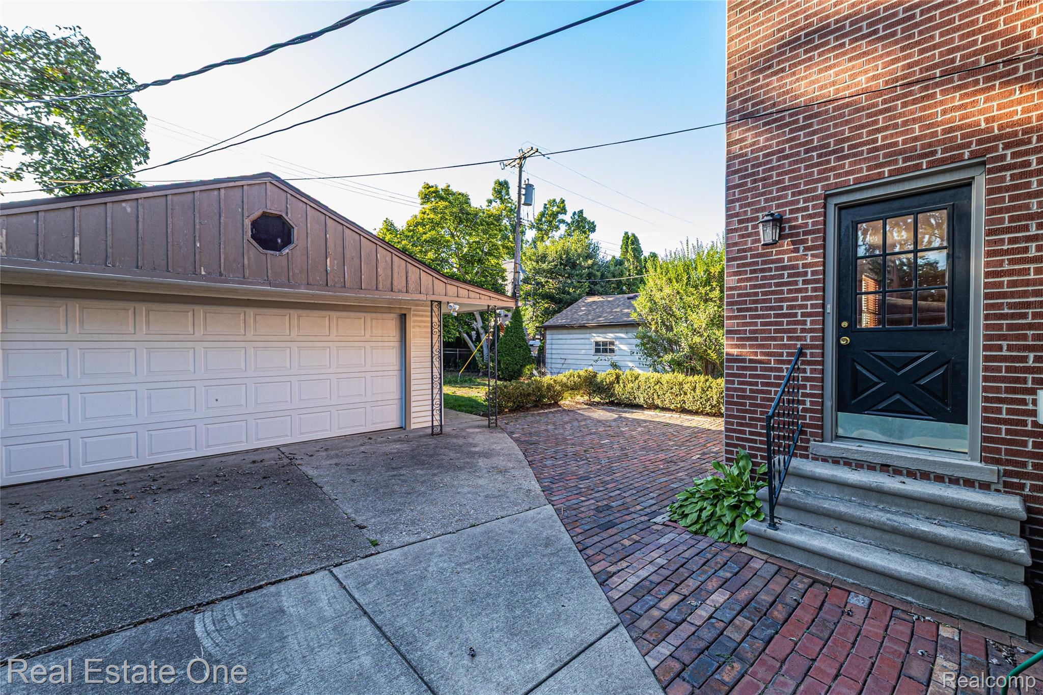 420 Claremont Street