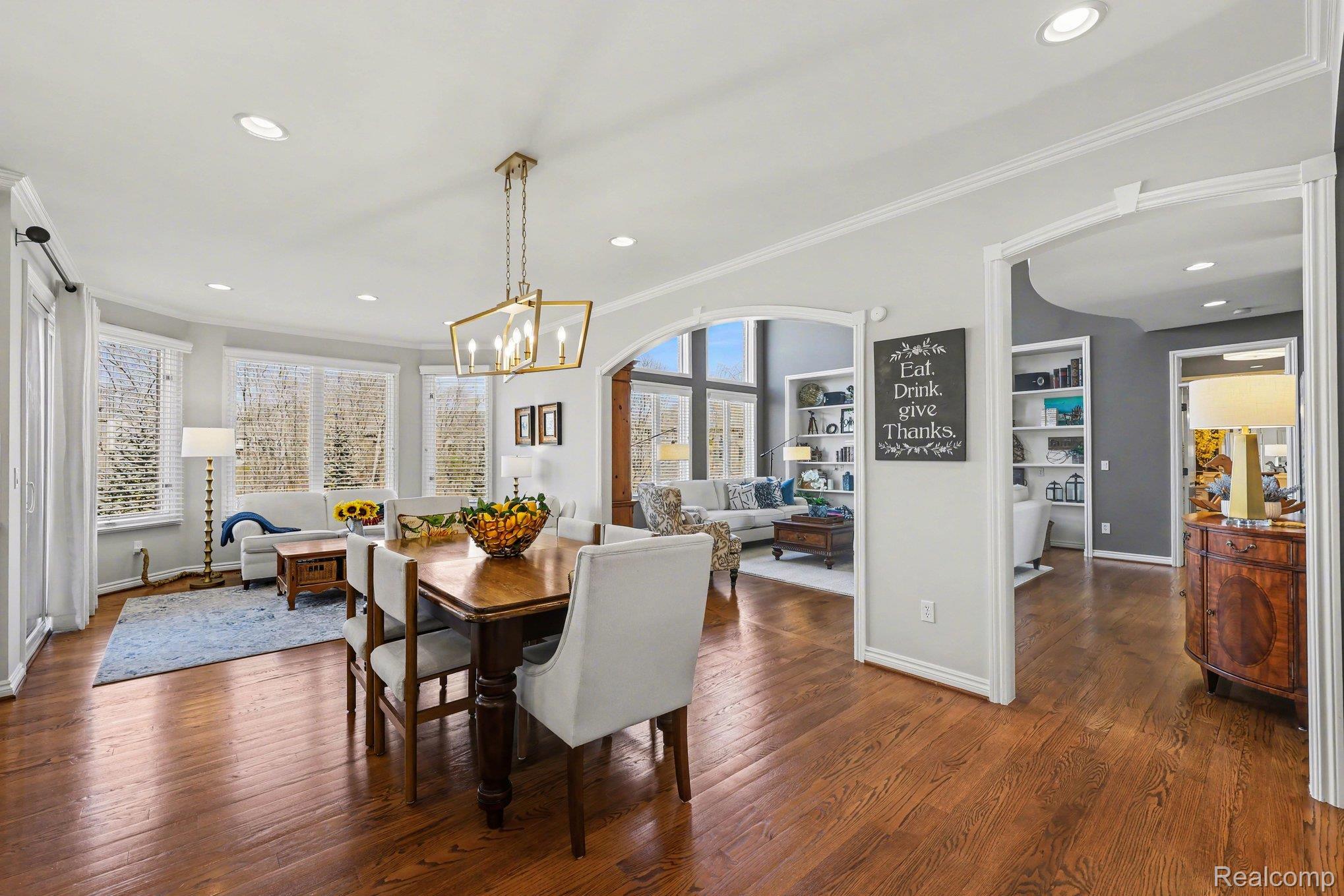 6641 Shadydale Drive