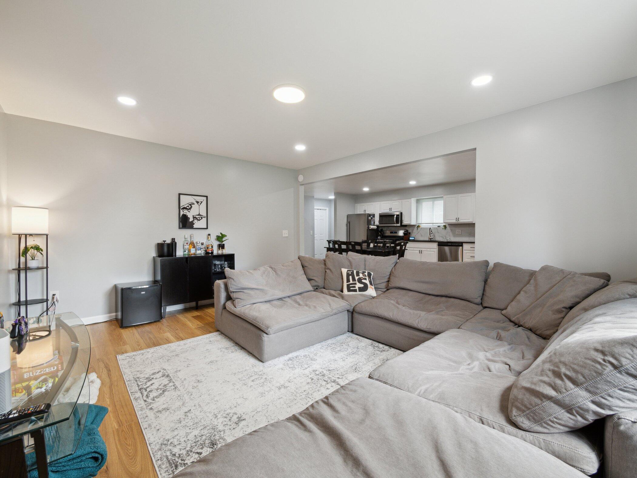 21312 Seminole