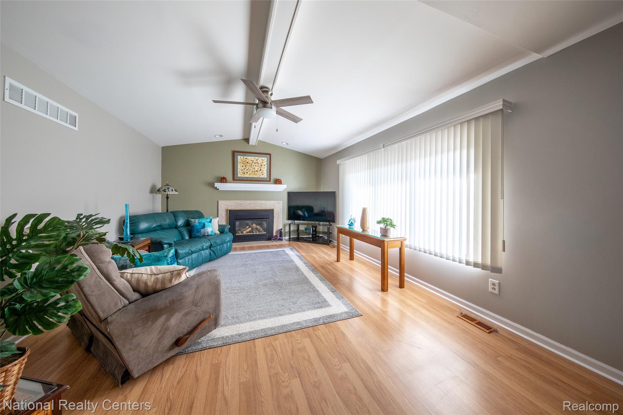 40703 Olympia Drive Drive