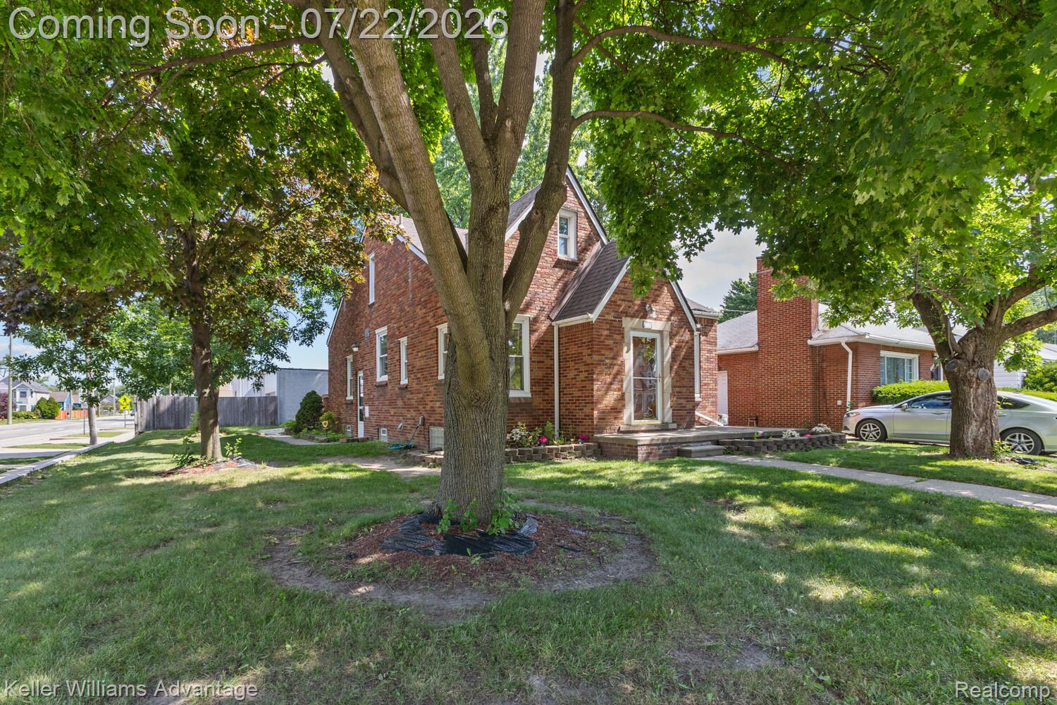 307 E Chesterfield Street
