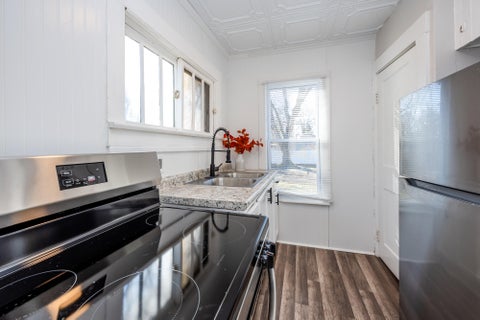 Tiny photo for 1216 Broadway, Benton Harbor City, MI 49022 (MLS # 69026045928)