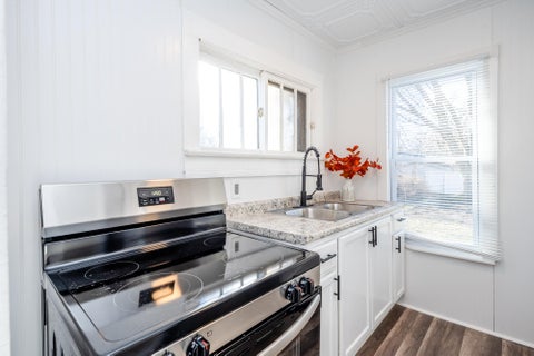 Tiny photo for 1216 Broadway, Benton Harbor City, MI 49022 (MLS # 69026045928)