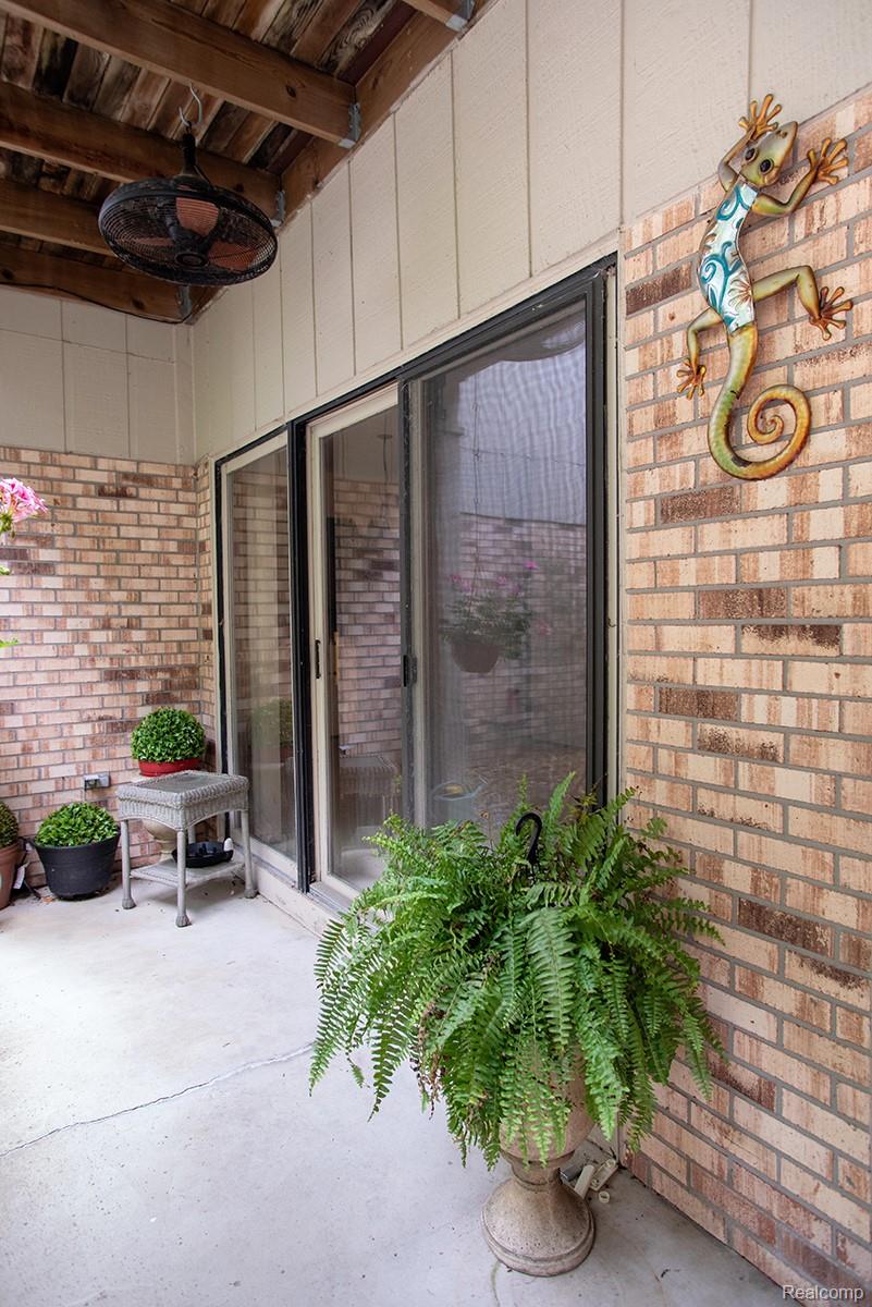29256 Laurel Drive