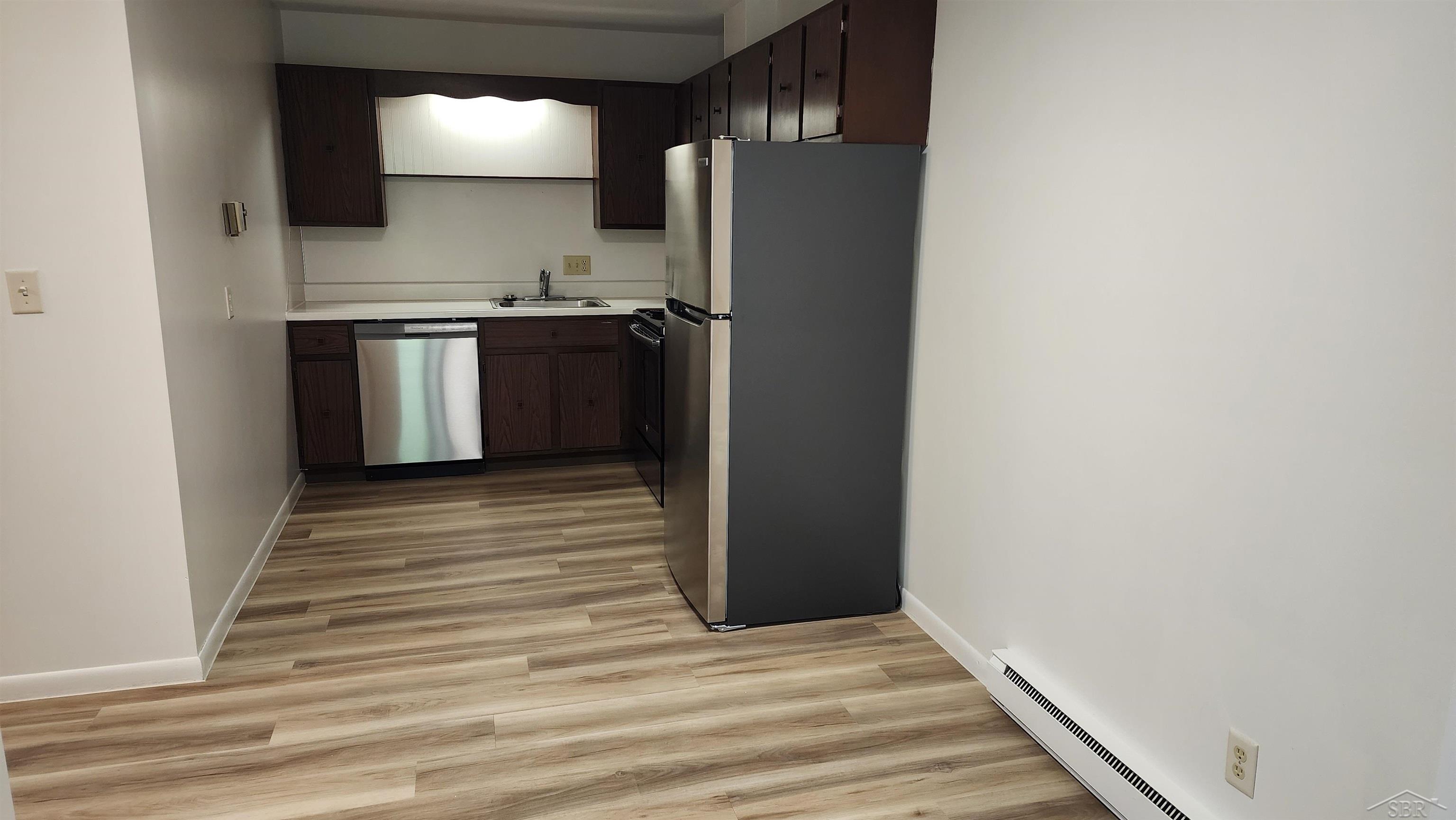 240 W Tuscola UNIT 3 Street