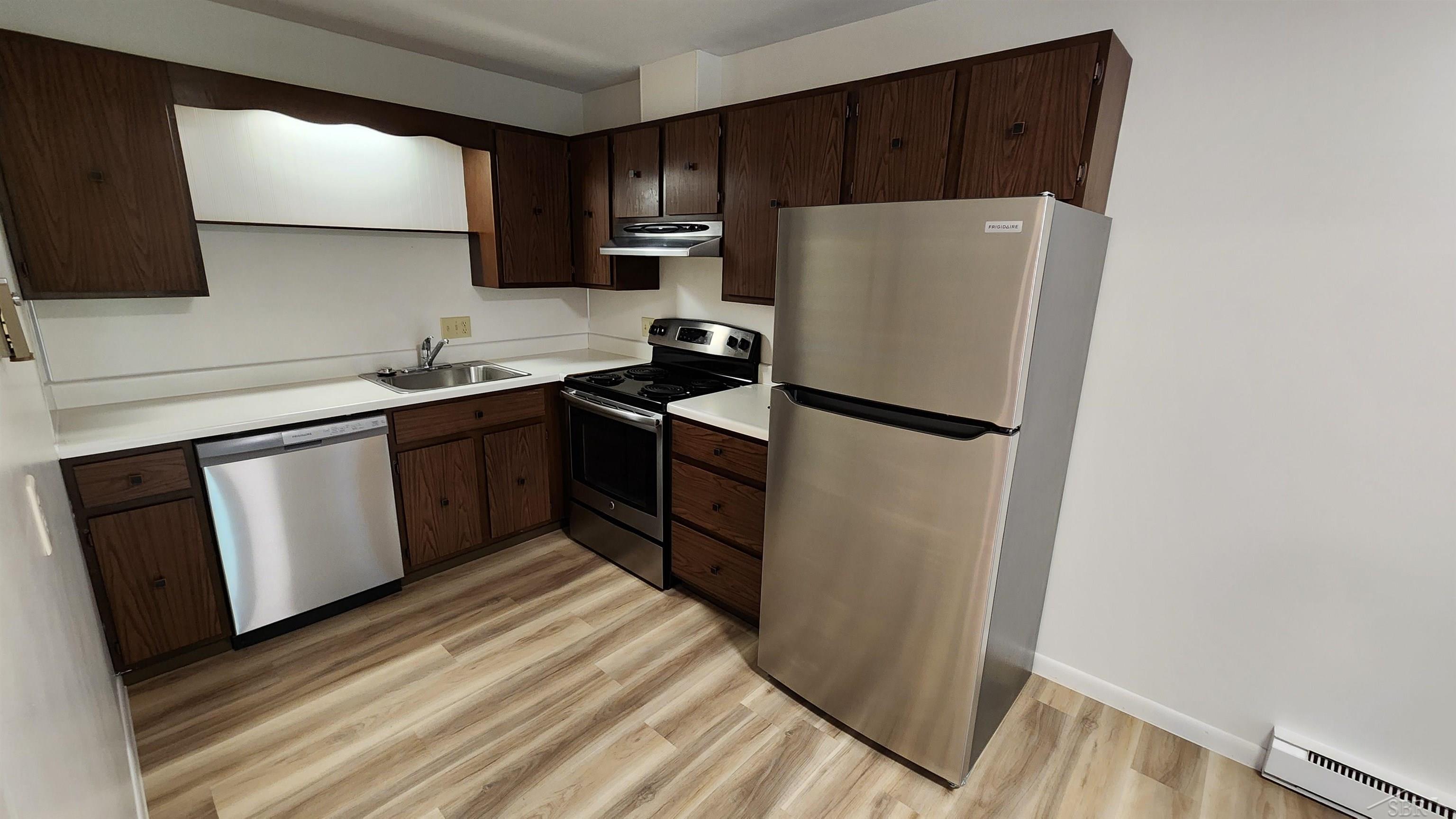 240 W Tuscola UNIT 3 Street