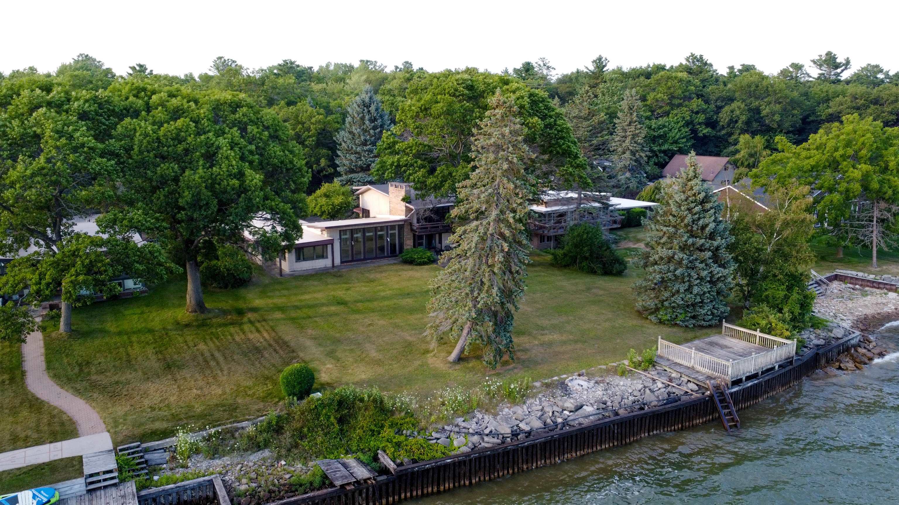 1236 Tawas Beach Road