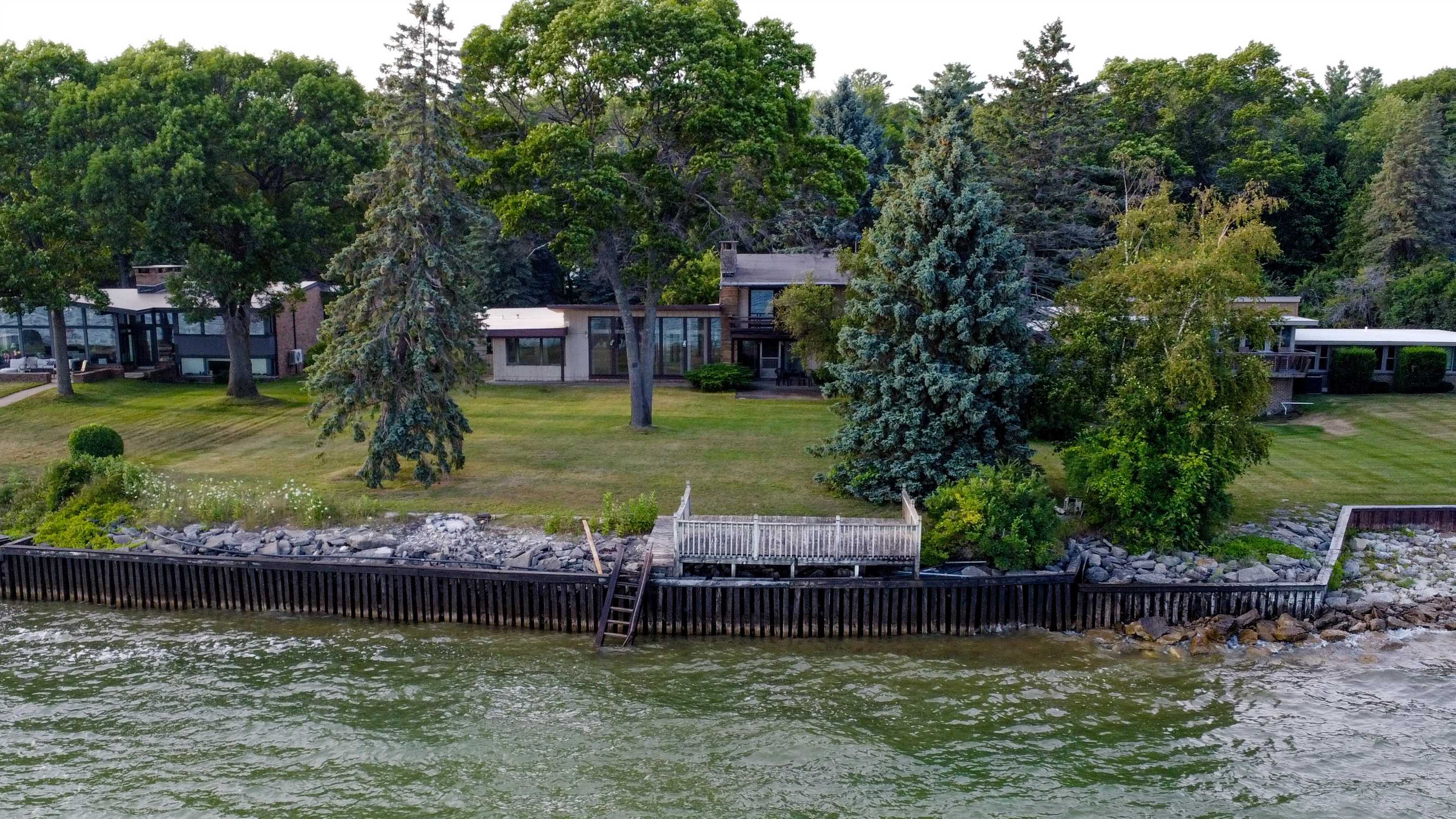 1236 Tawas Beach Road