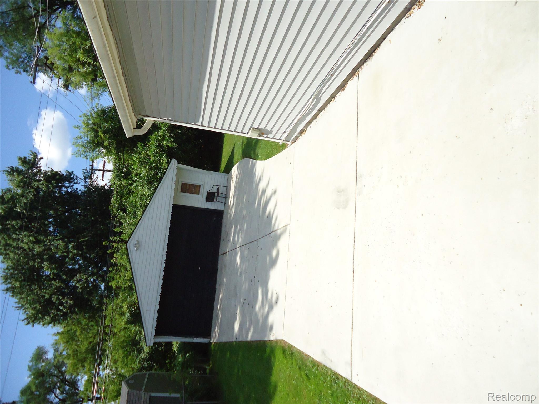 27427 Brinker Street