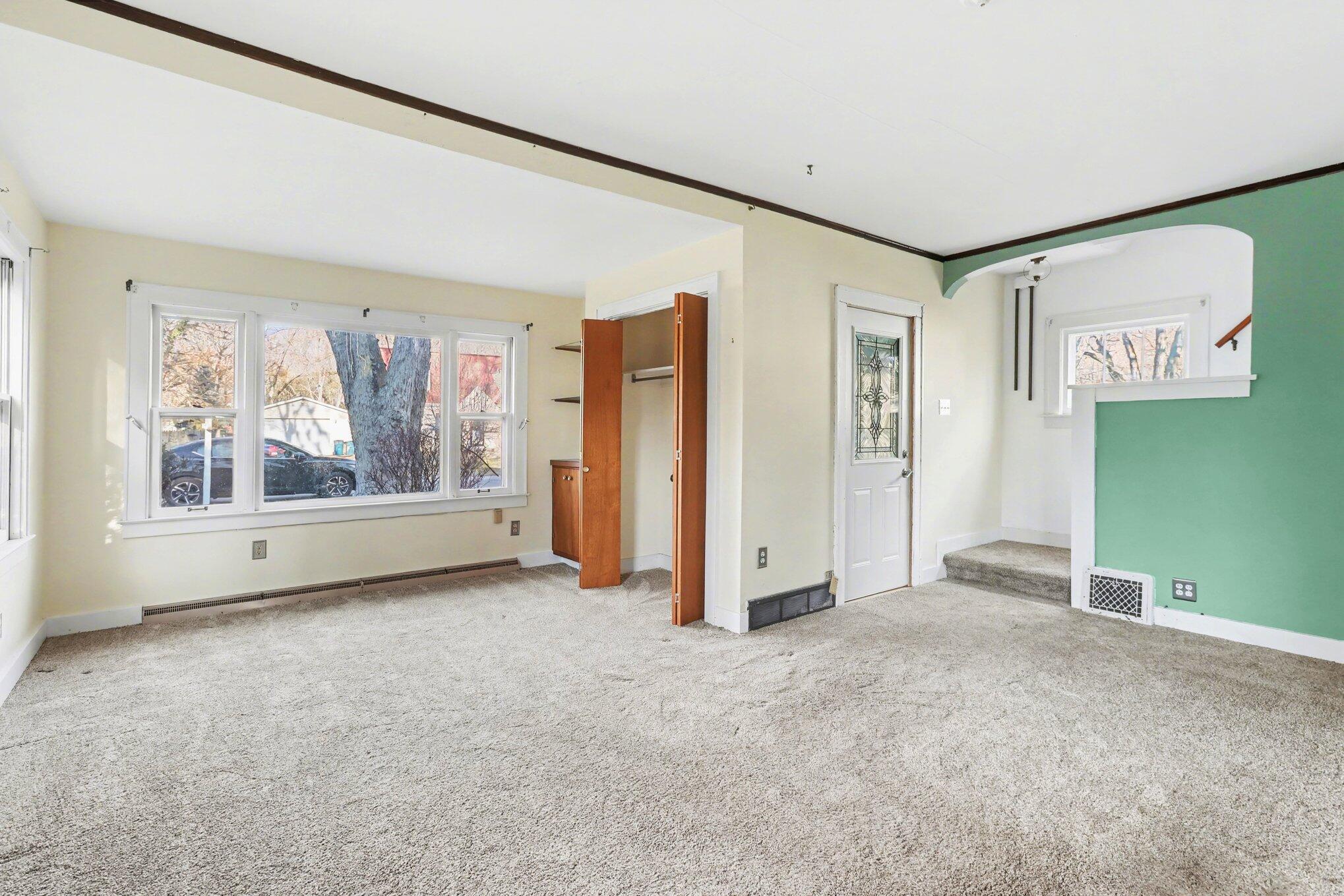 2516 Fairfield Avenue