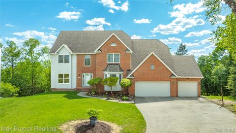 Photo of 3592 GREAT FALLS Circle, Ann Arbor, MI 48108 (MLS # 20251051774)