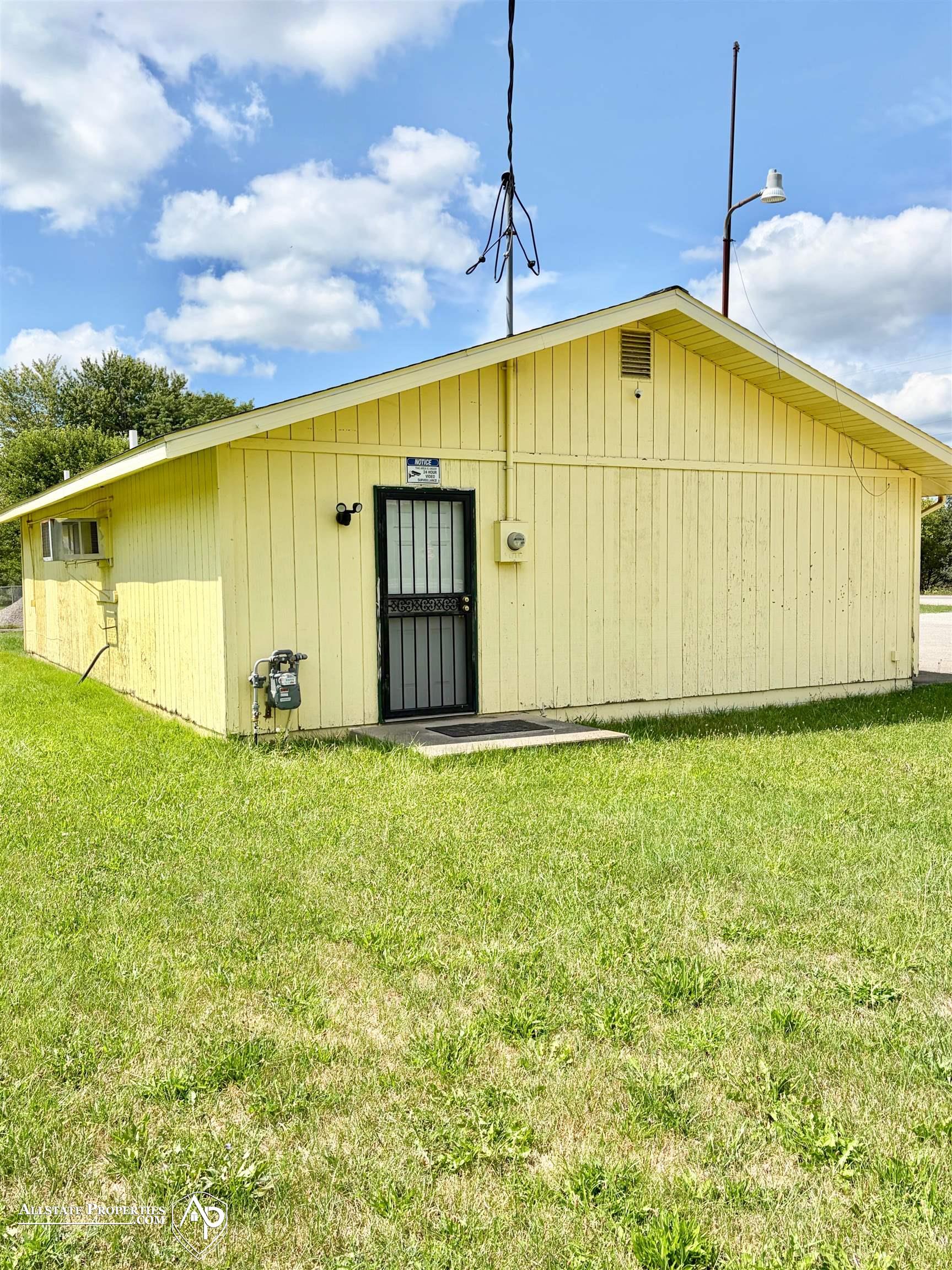 3180 E Carpenter Road