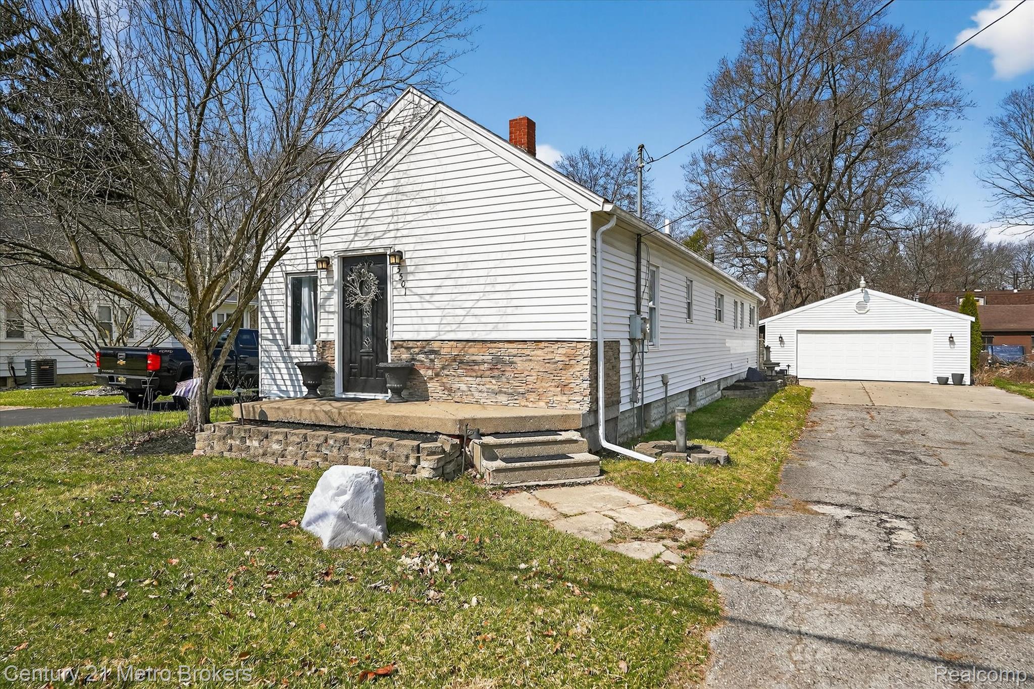 5501 Potter Road