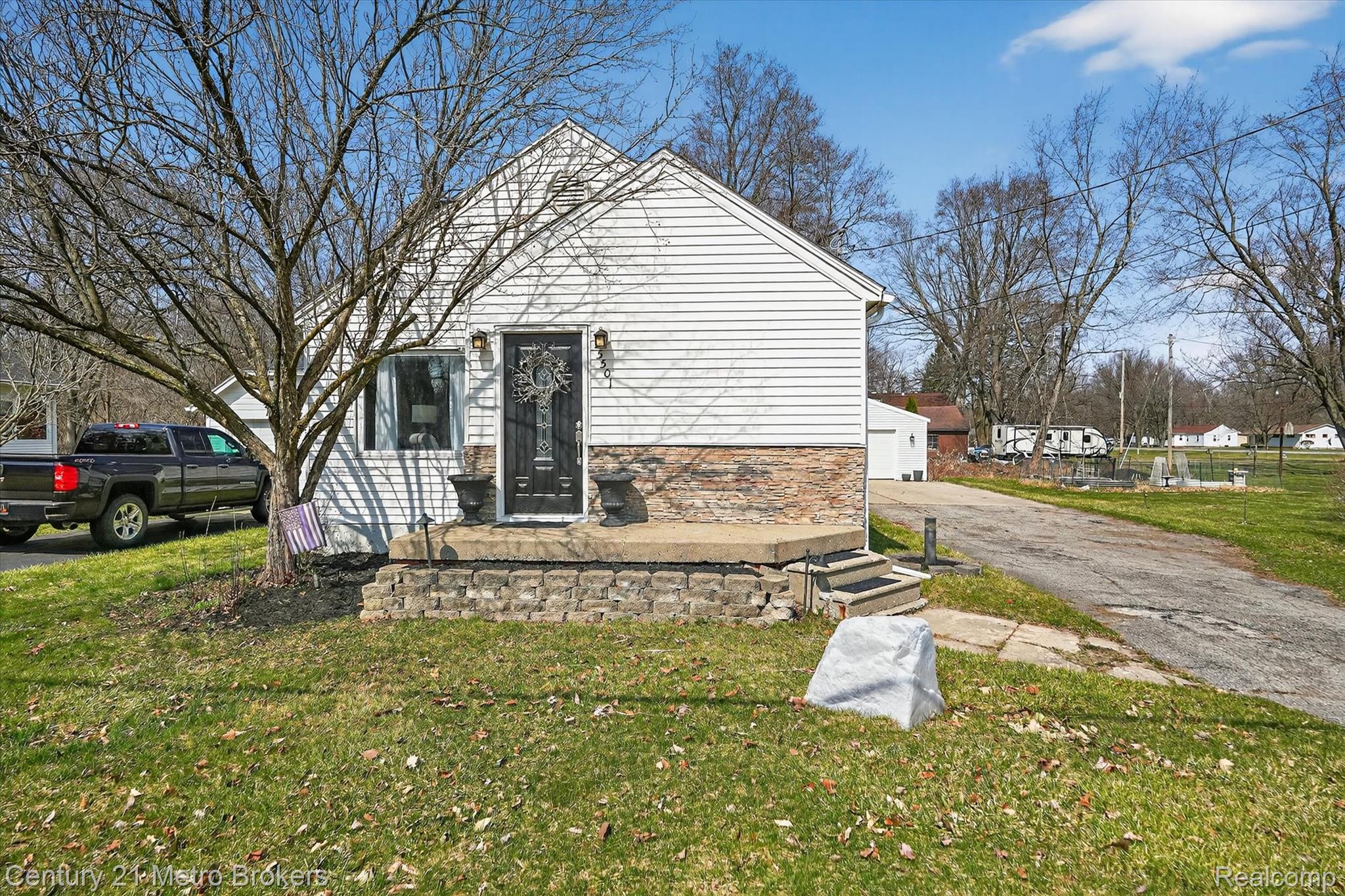 5501 Potter Road