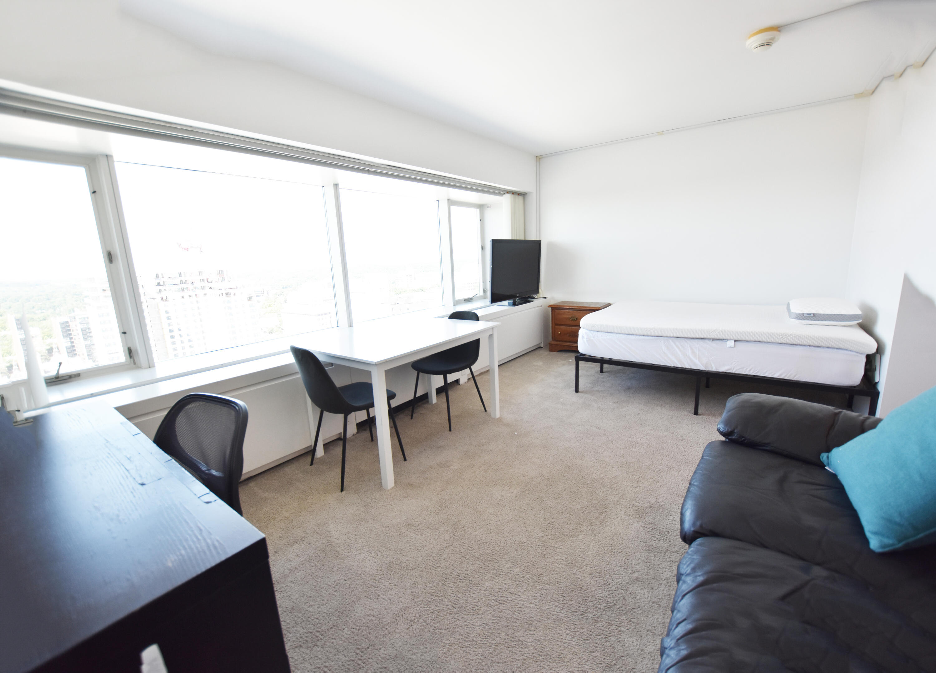 555 E William Street 22E