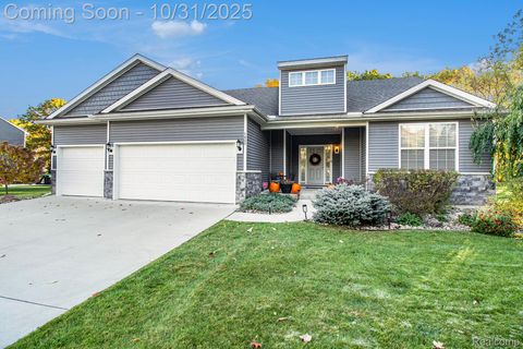 Photo of 1400 Oakcrest Road, Howell Township, MI 48843 (MLS # 20251049561) Photo of 1400 Oakcrest Road, Howell Township, MI 48843 (MLS # 20251049561)