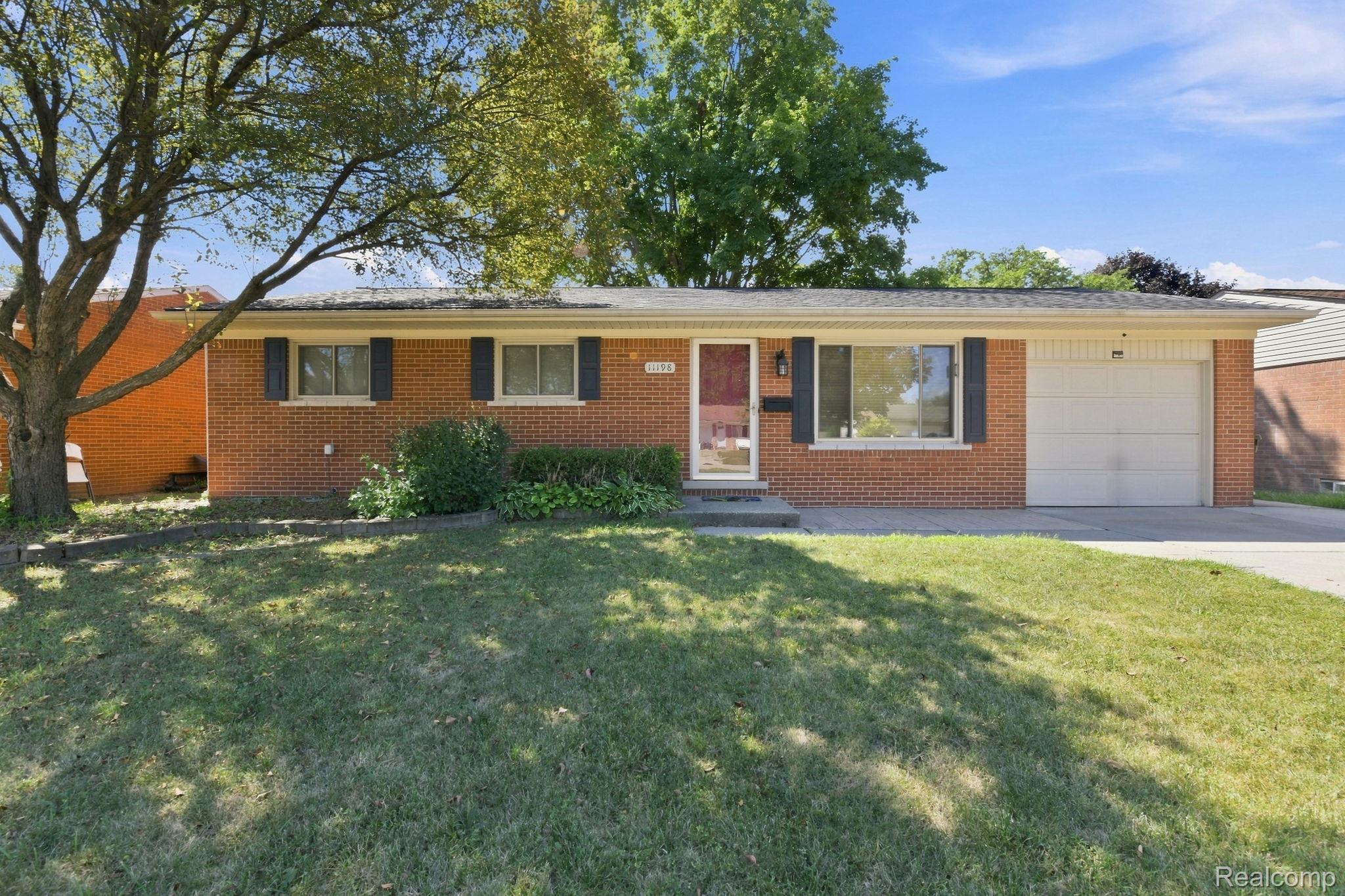 11198 Regal Drive