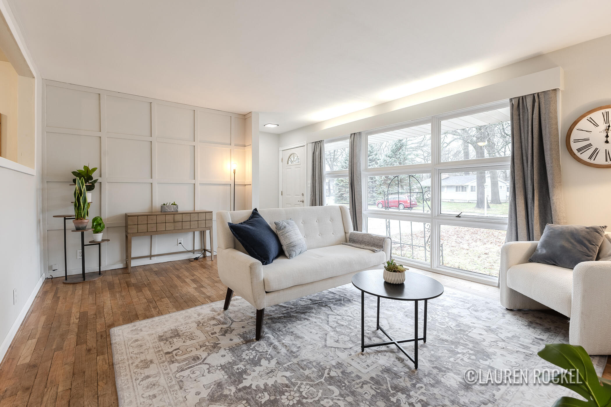 3532 E Manitou Circle