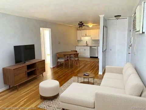 Tiny photo for 125 E 14 MILE Road #11, Birmingham City, MI 48009 (MLS # 20261085034)