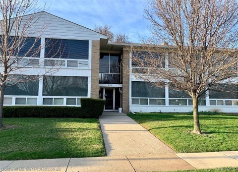 Tiny photo for 125 E 14 MILE Road #11, Birmingham City, MI 48009 (MLS # 20261085034)