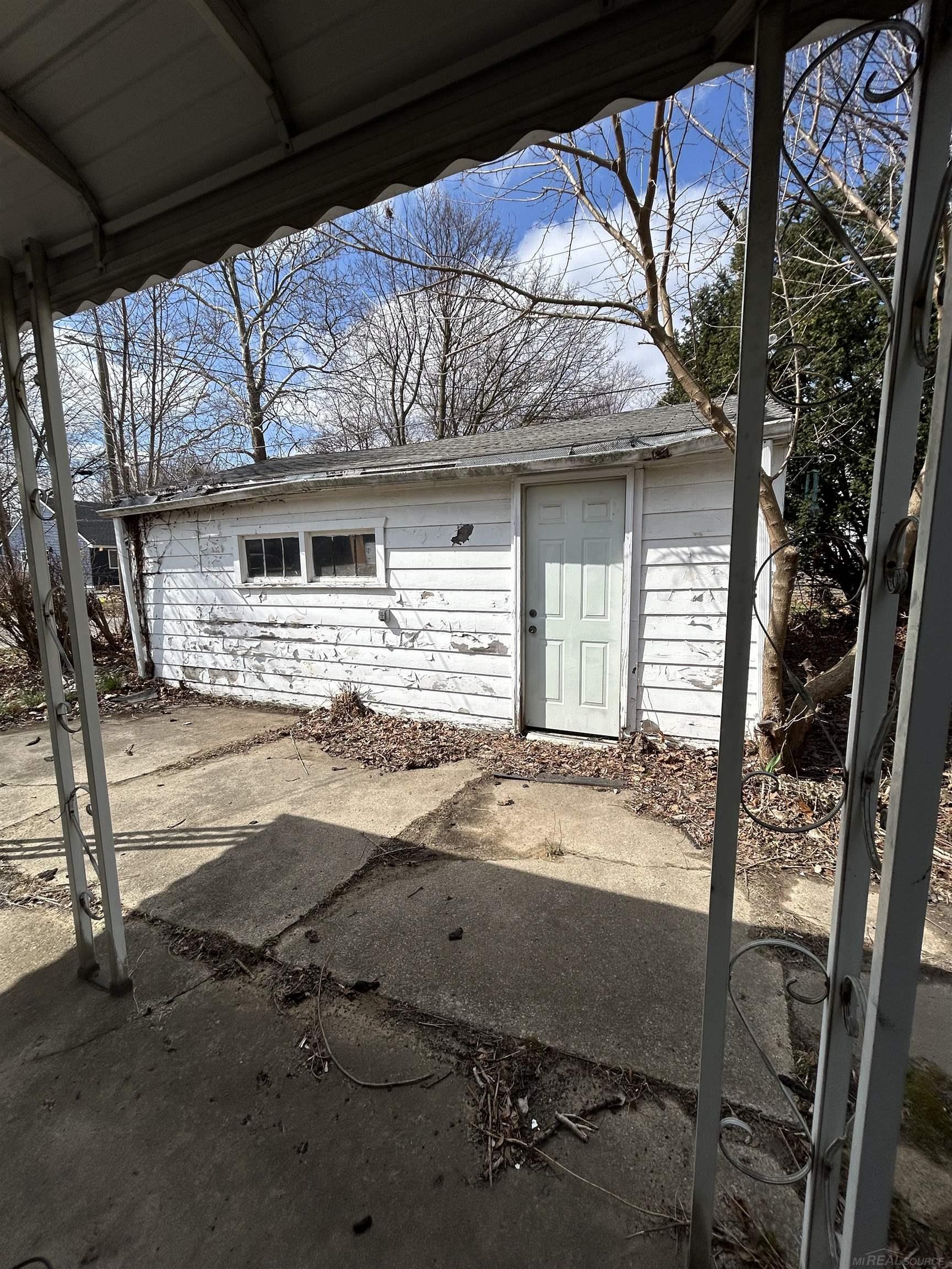 3854 John Daly Street