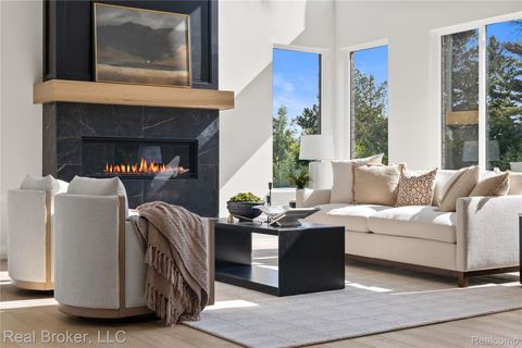 54261 Cascade Court New Baltimore City MI 48047