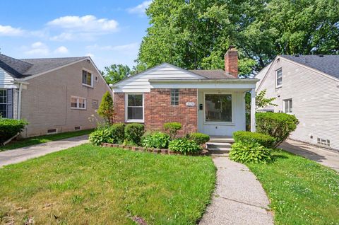 Photo of 20290 Woodmont Street, Harper Woods City, MI 48225 (MLS # 81026030463)
