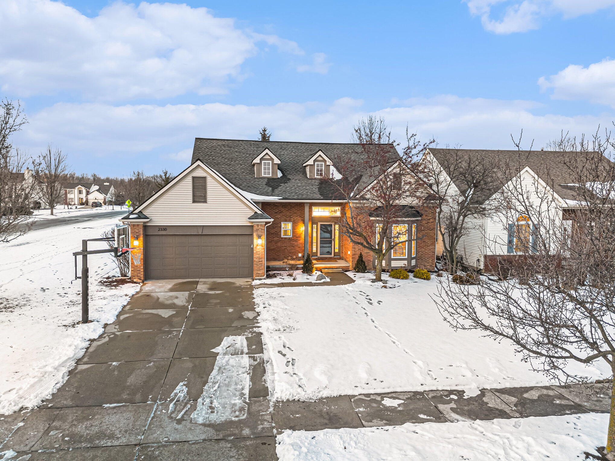 2330 Courtney Circle Court