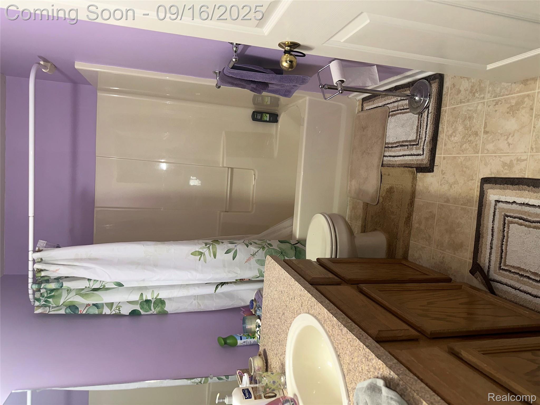 New Haven Village, Michigan 48048, United States, 3 Bedrooms Bedrooms, ,3 BathroomsBathrooms,Residential,Coming Soon,210123