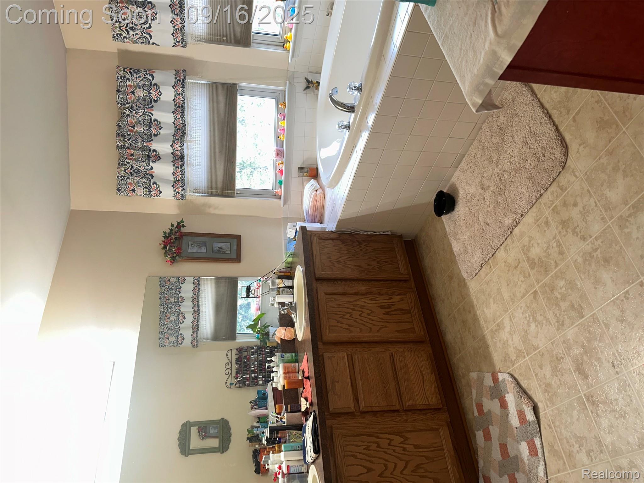 New Haven Village, Michigan 48048, United States, 3 Bedrooms Bedrooms, ,3 BathroomsBathrooms,Residential,Coming Soon,210123