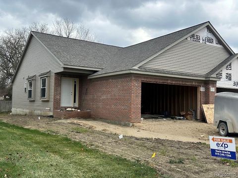 819 Chelsea Ridge Court Howell City MI 48843