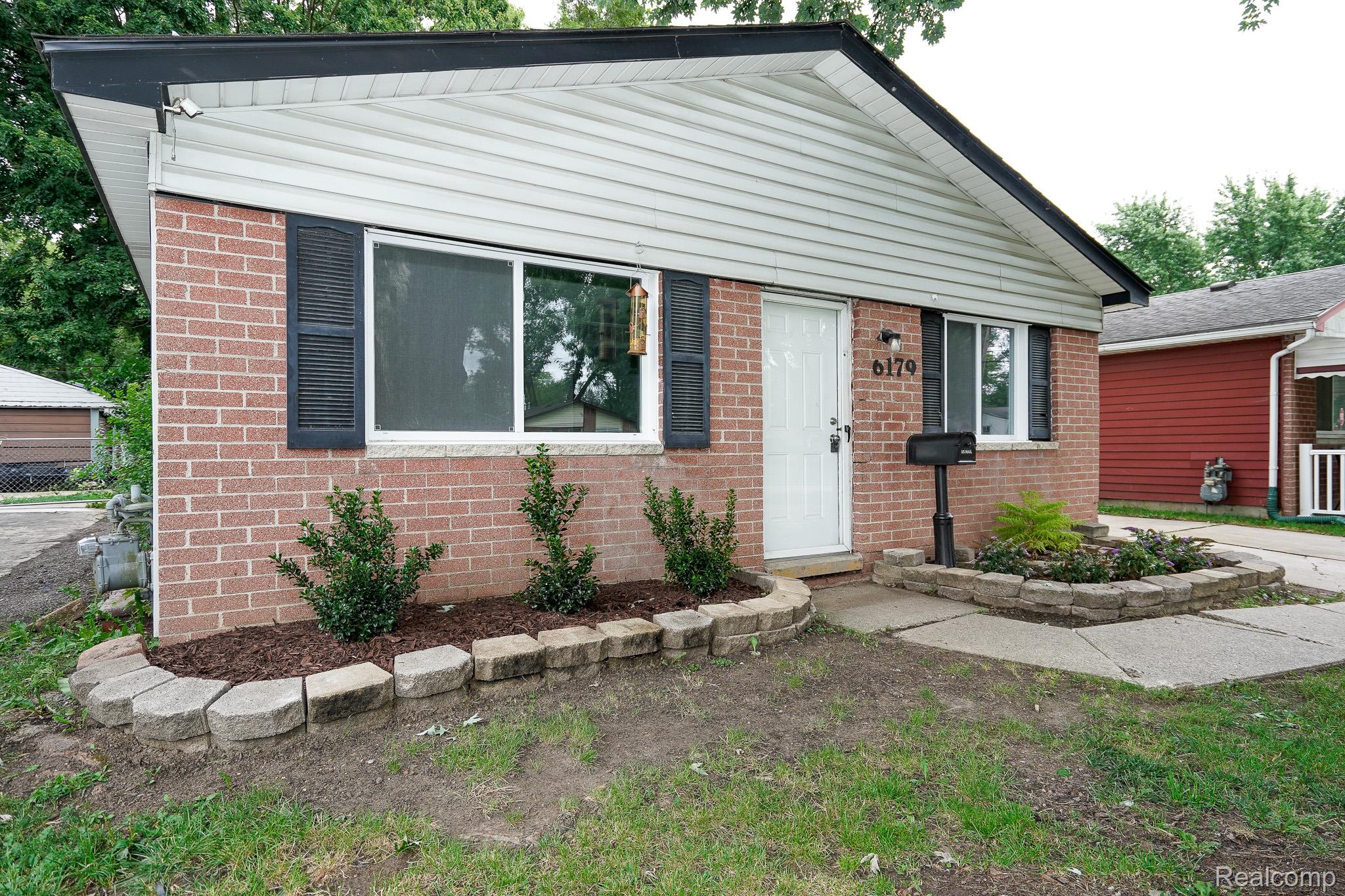 6179 Fellrath Street