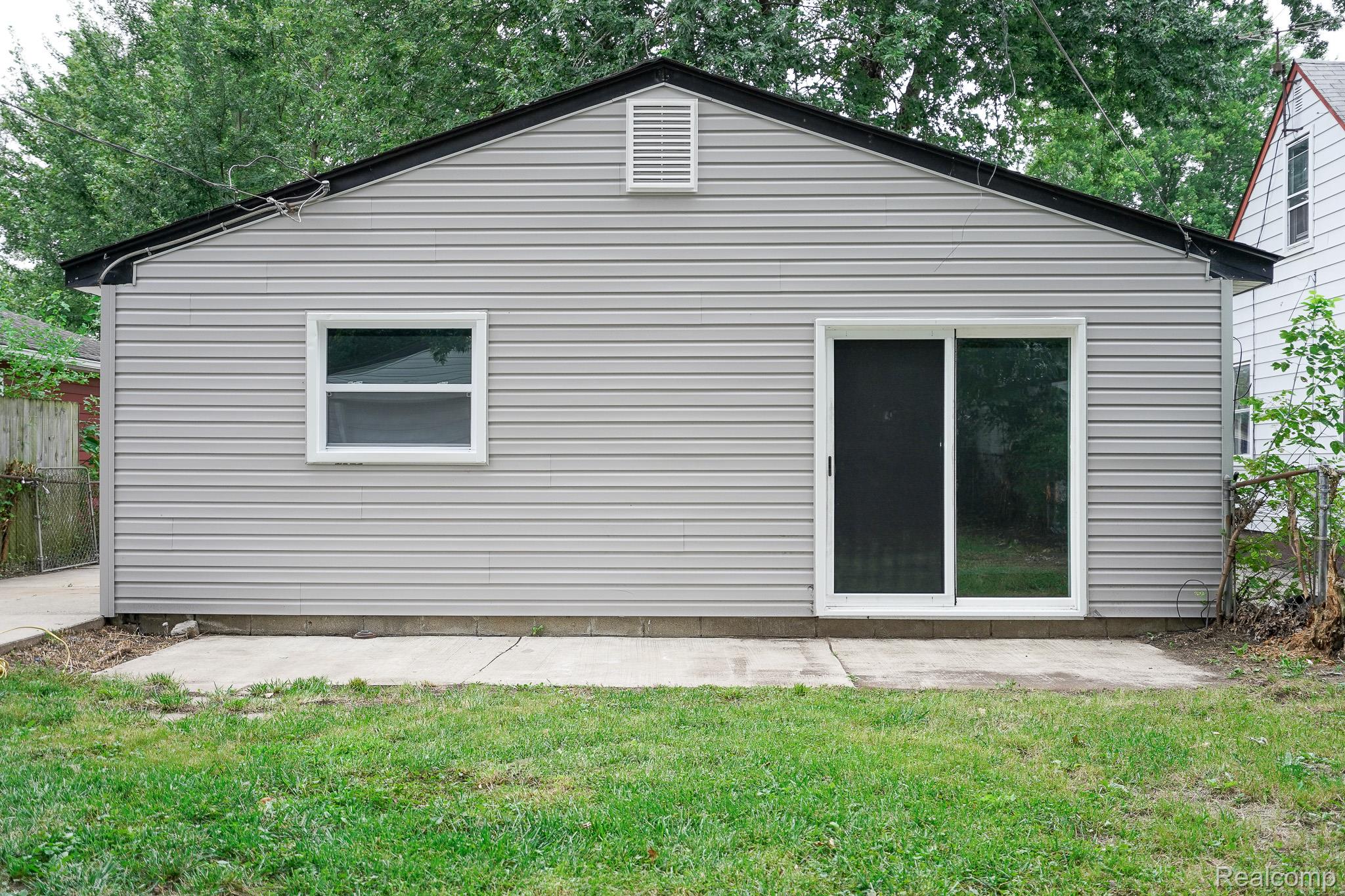 6179 Fellrath Street