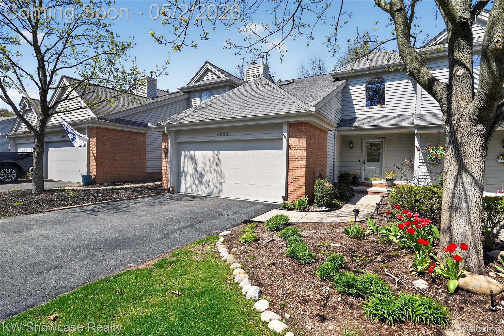 6626 Ridgeview Drive