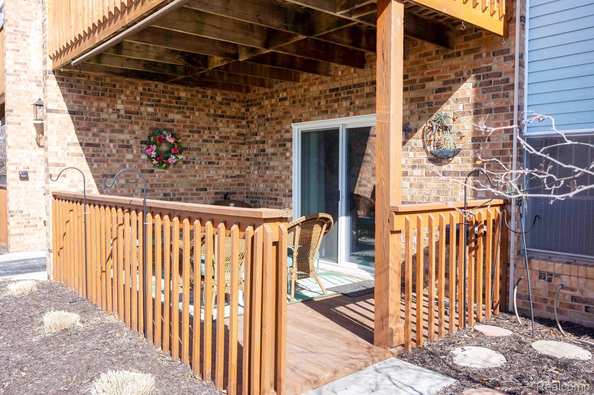 1325 Harbour Boulevard 84